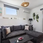 Gk Home Apartment I Part Of Gk Fitness Club
